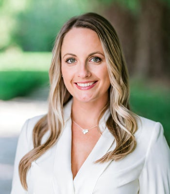 Portrait of Holly Conway, REALTOR®.